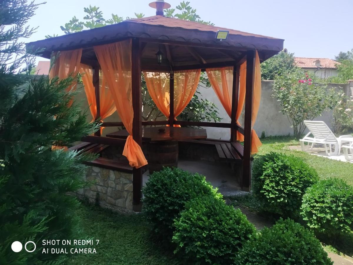 Famili Hotel Barba Yani Golden Sands Exterior photo